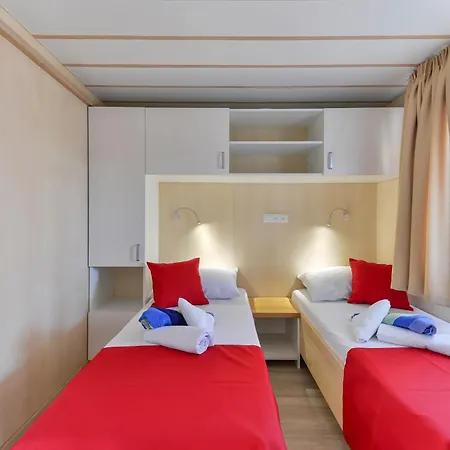 Mobil House Nevera 1 Apartman