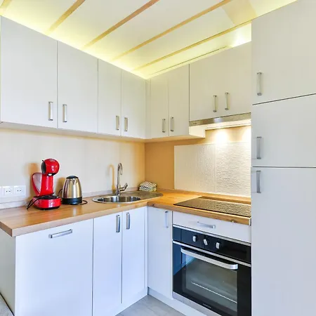 Mobil House Nevera 1 Banj