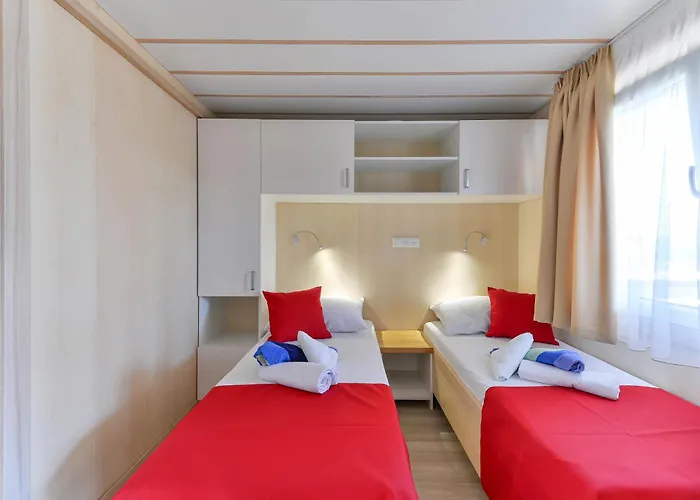 Mobil House Nevera 1 Апартаменты