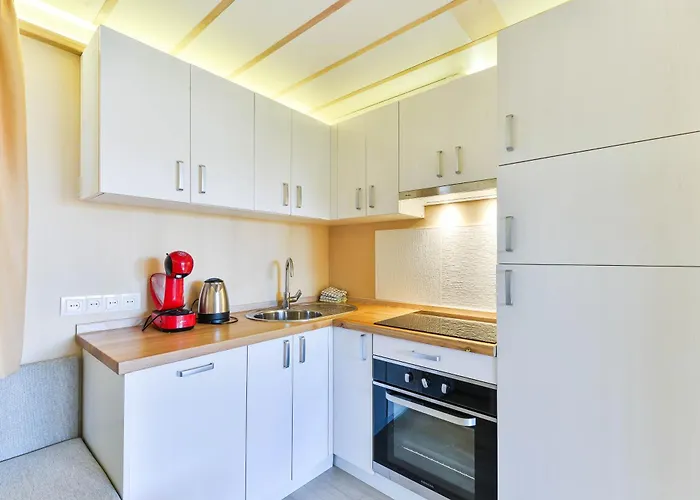 Mobil House Nevera 1 Banj