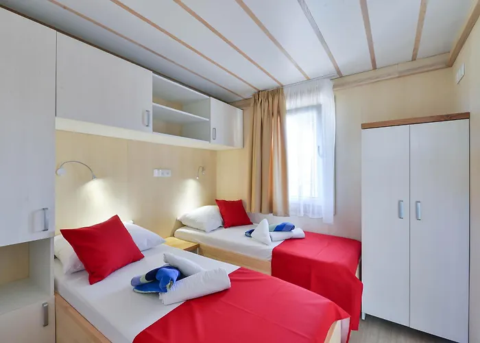 Апартаменты Mobil House Nevera 1 Banj