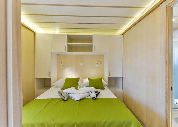 Апартаменты Mobil House Nevera 1